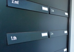 Vinduesfyldning postkasseanlæg