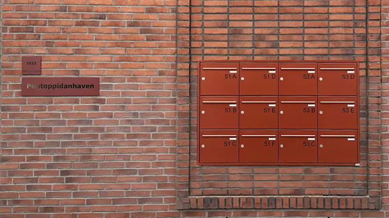 Postkasser til boligforeninger - Postkasseanlæg ved Townhouses i Herning